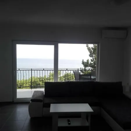 Adria 1 Apartment