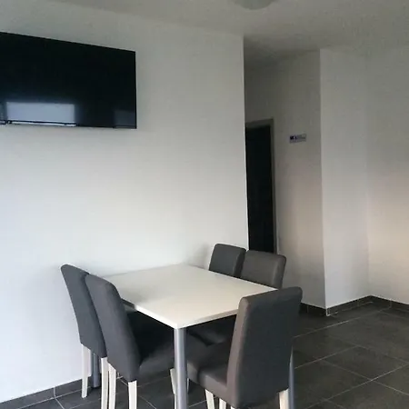 Adria 1 Apartman Novi Vinodolski